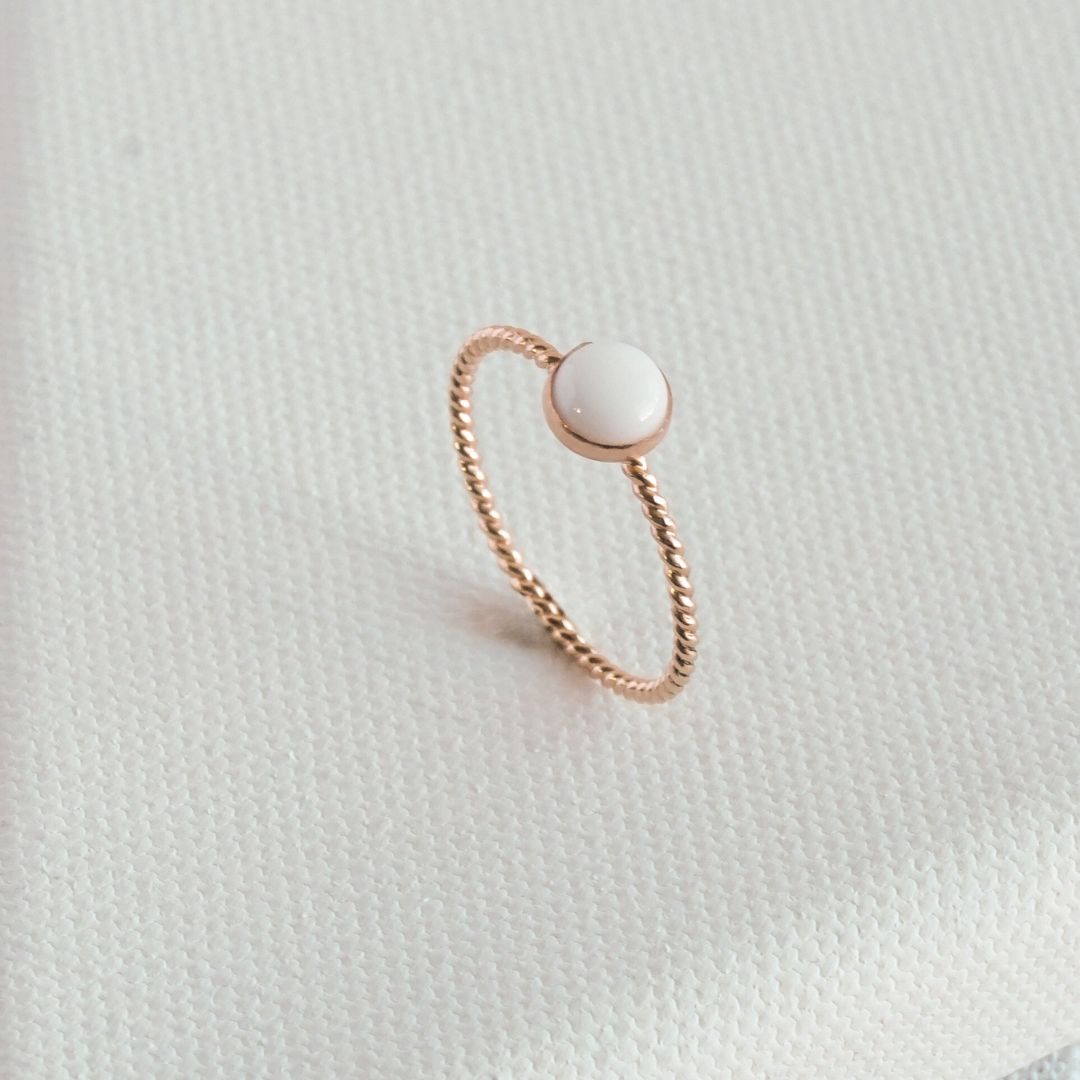 Twisted Pearl Ring