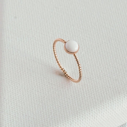 Twisted Pearl Ring