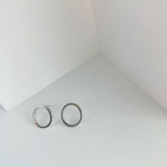 Oval Stud Earrings