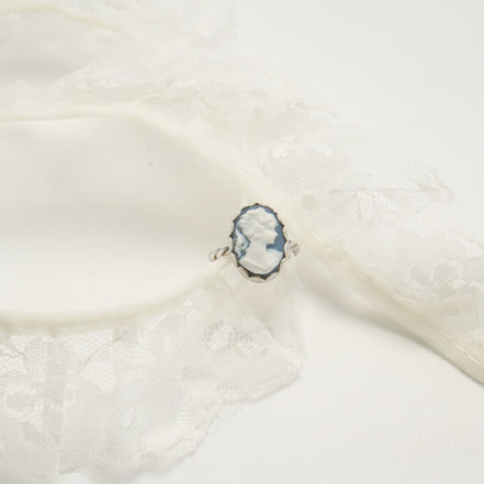 Blue& black cameos ring