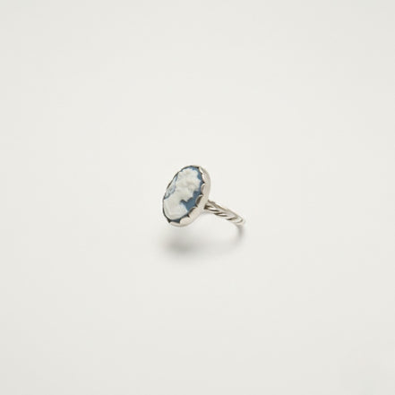 Blue& black cameos ring
